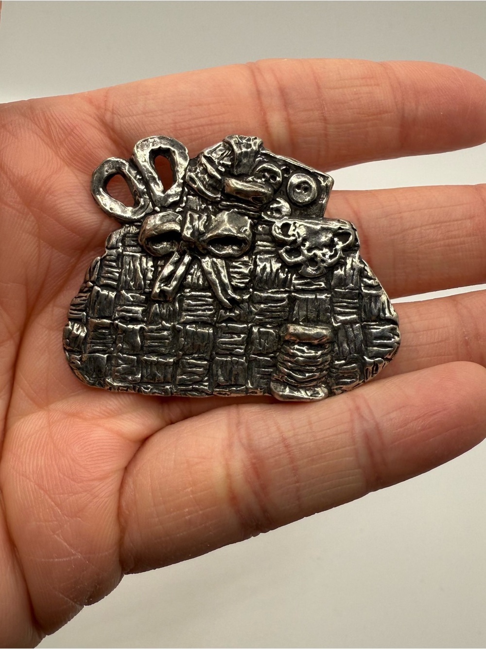 Vintage Sheridan Signed Pewter Sewing Crafting Craft Basket Brooch Pin